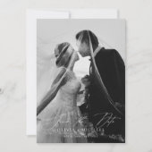 モダンスクリプト 高級感ある 結婚式の写真付き Save The Date 招待状 (正面)