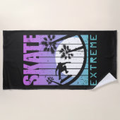 モダンスケートエクストリームスケートボードおもしろいトロピカル ビーチタオル (正面)