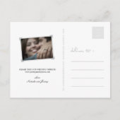 モダンスタイリッシュシンプルScript Photo日付の保存 案内ポストカード (裏面)