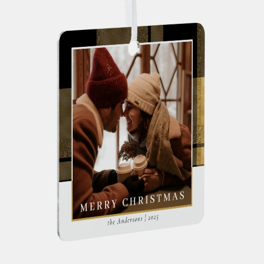 モダンスタイリッシュ金ゴールドプレイドのクリスマスカップルの写真 メタルオーナメント (正面右)