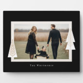 モダンストライプフレームエバーグリーンクリスマスツリーフォト フォトプラーク (正面)