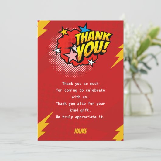 モダンスーパーヒーローの男の子の誕生日 サンキューカード (スタンド正面)