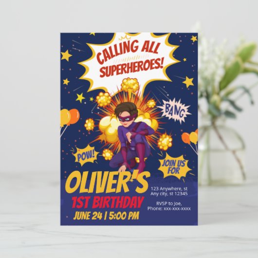 モダンスーパーヒーローの男の子の誕生日 招待状 (スタンド正面)