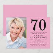 モダンセブンティピンクブラックフォト70歳の誕生日 招待状 (正面/裏面)