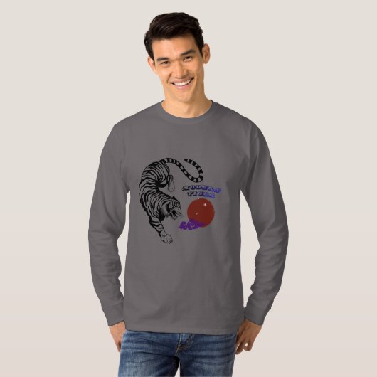 モダンタイガーグラフィックアート Tシャツ (正面フル)