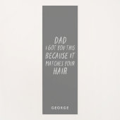 モダンタイポグラフィのおもしろいパパ白髪の父親  ヨガマット (正面)