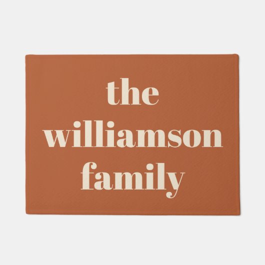 モダンタイポグラフィパーソナライズされた名 |錆 ドアマット (正面)