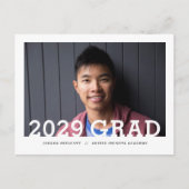 モダンタイポグラフィフォトオーバーレイ卒業パーティー 案内ポストカード (正面)