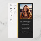 モダンタイポグラフィブラック写真グラッド発表 箔招待状 (正面)