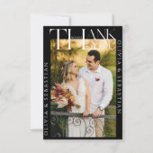 モダンタイポグラフィホワイトオーバーレイ結婚文字の写真 サンキューカード (正面)
