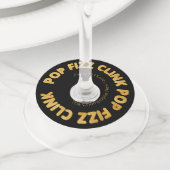 モダンタイポグラフィポップ・アートのフィズンクリンク新年のイブWi ワイングラスタグ (クローズアップ)