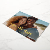 モダンタイポグラフィ写真の保存日付 箔招待状 (回転した状態)