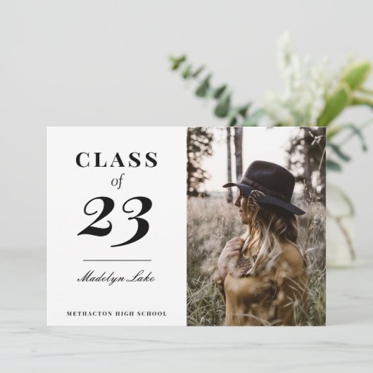 モダンタイポグラフィ写真の卒業発表 招待状 (スタンド正面)