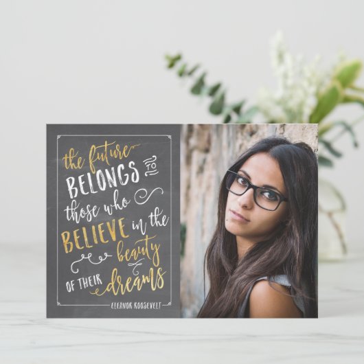 モダンタイポグラフィ写真の卒業発表 招待状 (スタンド正面)