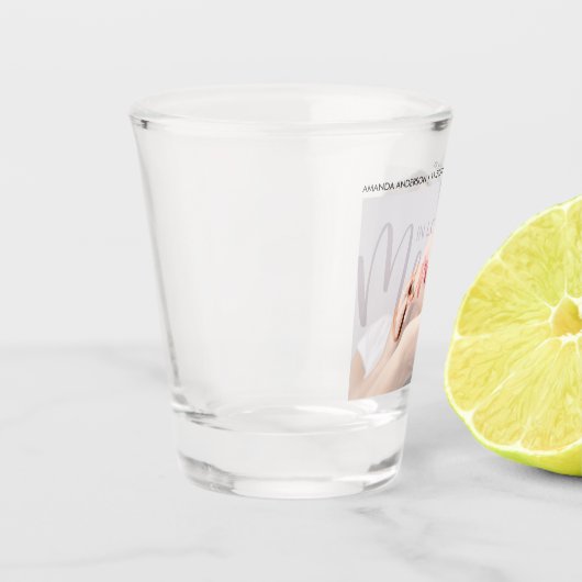 モダンタイポグラフィ写真記念館 ショットグラス (左)