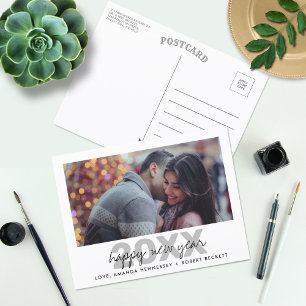 モダンタイポグラフィ台本の新年の写真 シーズンポストカード