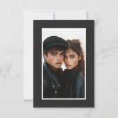 モダンタイポグラフィ白黒結婚写真 セーブザデート (裏面)