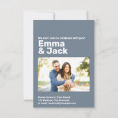 モダンタイポグラフィ青はっきりしたRSVP結婚の 出欠カード (裏面)