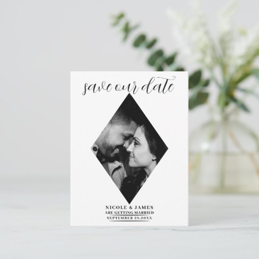モダンダイヤミニマルモンド写真ウェディング日付を保存 案内ポストカード (スタンド正面)