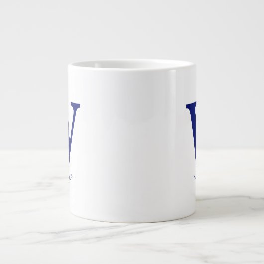 モダンダークブルーパーソナライズされたモノグラムマグ ジャンボコーヒーマグカップ (正面)