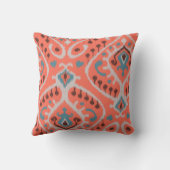 モダンティール（緑がかった色）オレンジガーリーイカットの部族模様 クッション (裏面)