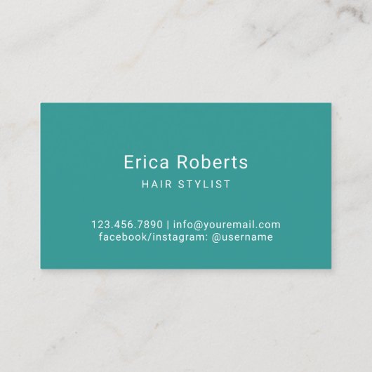 モダンティール（緑がかった色）フェザー&金ゴールドシザーヘアサロン 名刺 (裏面)