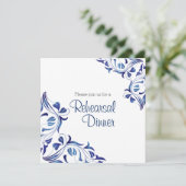 モダンデイダークブルーフローラ – リハーサルディナー 招待状 (スタンド正面)