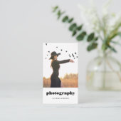 モダントレンディー撮影ファッションタイポグラフィ 名刺 (スタンド正面)