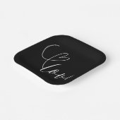 モダンハートブラック&ホワイトミニマルロブ結婚ス ペーパープレート (傾斜あり)