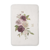 モダンバーガンディーピンクフローラ水彩モノグラム バスマット (正面縦)