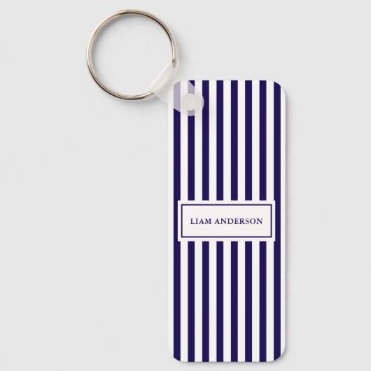モダンパーソナライズされたシンプルネイビー縦型ストライプの キーホルダー (正面)