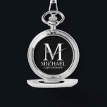 モダンパーソナライズされたGroomsman Name and Monogram 腕時計<br><div class="desc">黒モダン白グロパーソナライズされたームスマン黒の背景に白いクラシックセリフフォントスタイルでパーソナライズされた、モノグラム、グロムスマンの名前とタイトルを特徴とするギフト。また、花婿介添人、花嫁の父のためにも最適。</div>