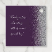 モダンパープルシルバーグリッターウェディング フェイバータグ (裏面)