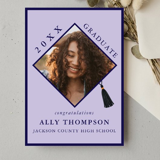 モダンパープル卒業帽の写真発表 招待状