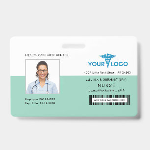 モダンビジネス ロゴとナース フォト ID バッジ