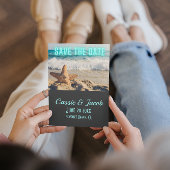 モダンビーチシーン日付の垂直カードを保存