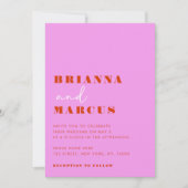 モダンピンクと赤はっきりしたのタイポグラフィQRコード結婚s 招待状 (正面)