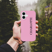 モダンピンクのカスタムネームスクリプト iPhone 16ケース