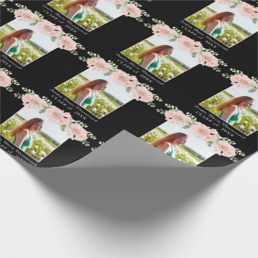 モダンピンクの花フローラ卒業クラス2021 ラッピングペーパー (角)