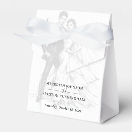 モダンファッションの炭筆画のカップルの結婚式  フェイバーボックス