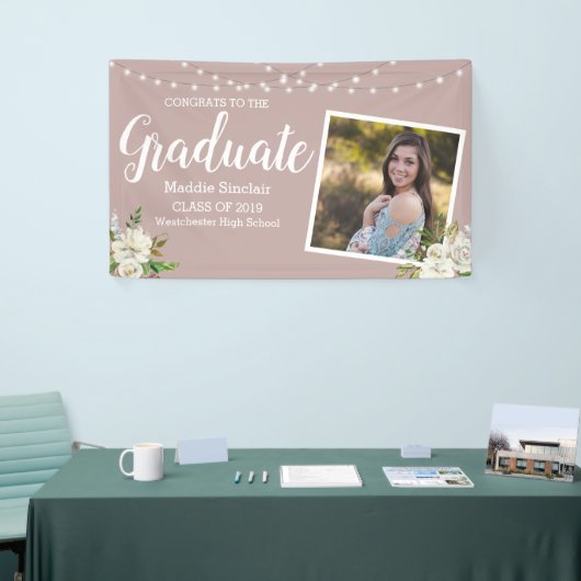 モダンフォトフラワーストリングライトピンク卒業 横断幕 (トレードショー)