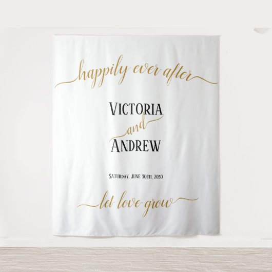 モダンブラックゴールドスクリプトミニマルウェディング タペストリー (正面)