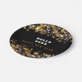 モダンブラックハッピーニューイヤー金ゴールドグリッターきらめく ペーパープレート (アングル)