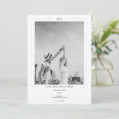 モダンブラックホワイトミニマルモダン写真 招待状 (スタンド正面)