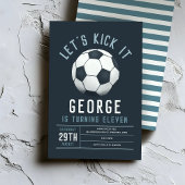 モダンブルーのサッカーキッズの誕生日 招待状