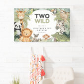 モダンプレッピーワイルドな2歳の誕生日 ジュングル動物 横断幕 (インサイチュ)