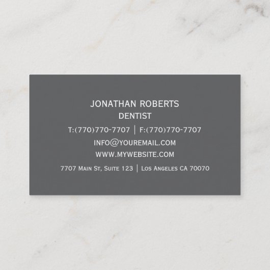 モダンプロフェッショナルミニマリストExecutive Generic B 名刺 (裏面)