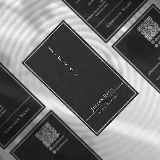 モダンプロフェッショナルミニマルタイポグラフィブラック 名刺