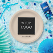 モダンプロフェッショナル会社のロゴベージュ ペーパープレート (パーティー)