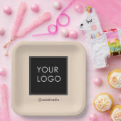 モダンプロフェッショナル会社のロゴベージュ ペーパープレート (パーティー)